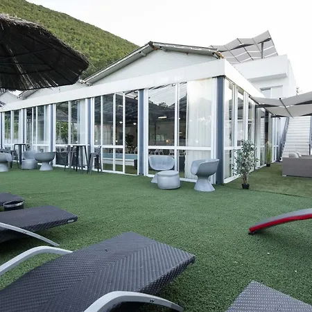 بيت ضيافة Village Trusa Tugare