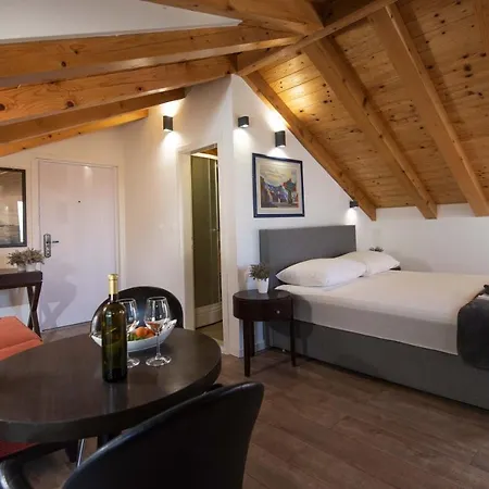 Village Trusa بيت ضيافة Tugare