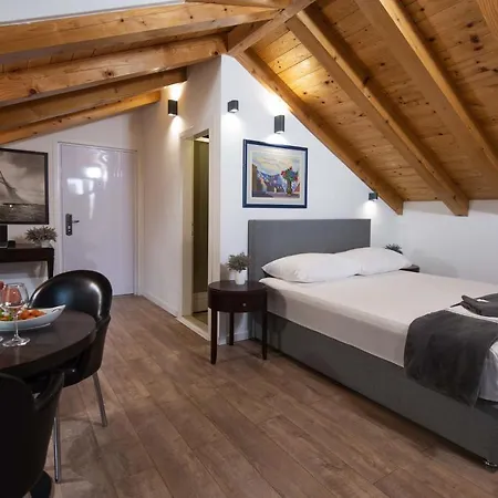 بيت ضيافة Village Trusa Tugare